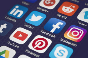 Using Social Media to Expose The UK Family Court Scandal